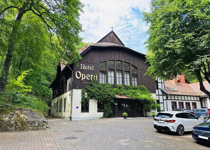 Hotel Opera